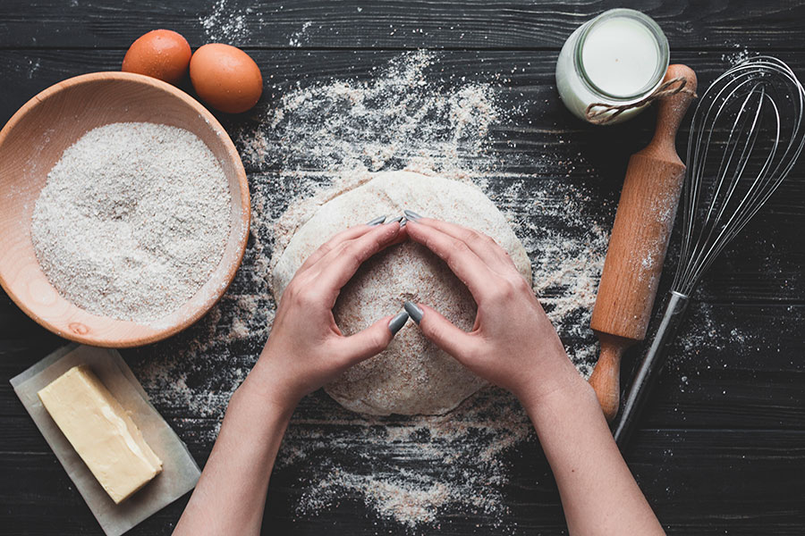 طريقة عمل العيش الفينو في المنزل | اكتشف خطوات تحضير عجينة لطبخ الخبز المنزلي على الصاج