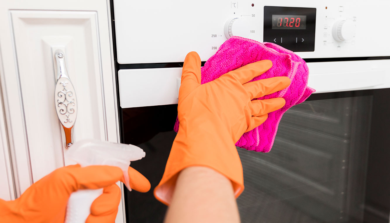 كيفية تنظيف المنزل يوميًا بداية من خطوات غسيل المطبخ، تعقيم وتطهير الحمامات